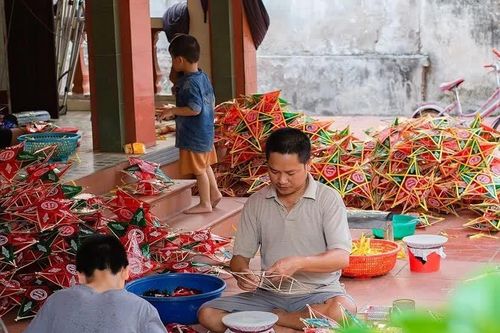 Người trẻ có thể sống bằng sáng tạo từ di sản?