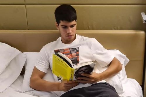 Tay vợt số 3 thế giới từng nghiền ngẫm hồi ký Rafael Nadal