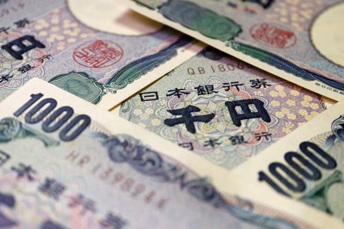 Đồng yen được cứu, dự trữ ngoại hối Nhật Bản giảm kỷ lục
