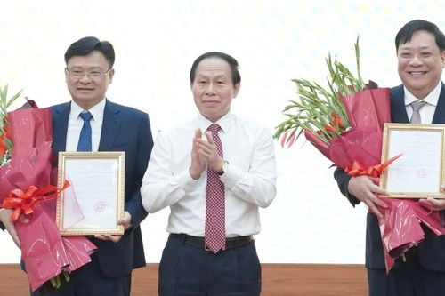 Phó Thủ tướng Lê Tiến Châu trao Quyết định bổ nhiệm 2 Phó Tổng Thanh tra Chính phủ