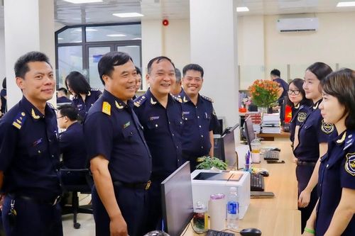 Thông quan tập trung mở đường cho Hải quan thông minh