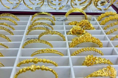 Giá vàng ngày 7/9: Thế giới, trong nước chưa dừng đà giảm
