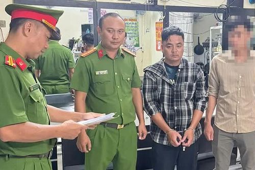 Vĩnh Long: Khởi tố nhóm dùng còng số 8 khống chế, bắt giữ đòi nợ