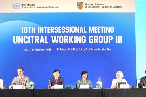Phiên họp giữa kỳ lần thứ 10 Nhóm Công tác III trong khuôn khổ UNCITRAL diễn ra tại Ninh Bình
