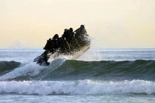 Mỹ bí mật rà phá thủy lôi suốt 4 tháng ở eo biển Hormuz