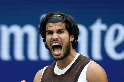 Carlos Alcaraz lần thứ 5 vào tứ kết US Open