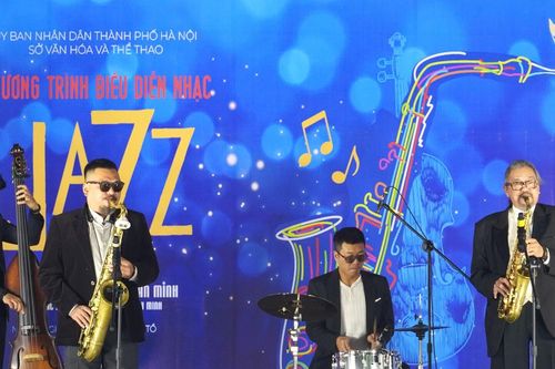 Khi Jazz dạo phố: Bản hòa ca ngẫu hứng giữa lòng di sản Hà Nội