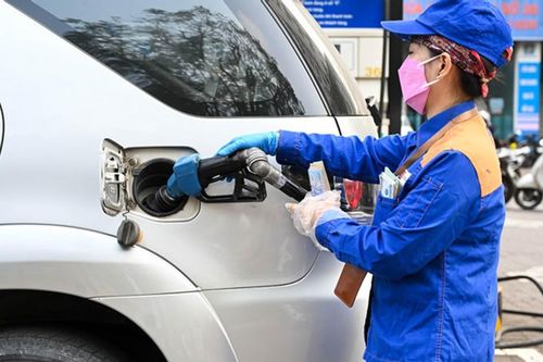 Giá xăng dầu hôm nay 7/9: Thế giới tiếp đà tăng, trong nước vượt 23.000 đồng/lít