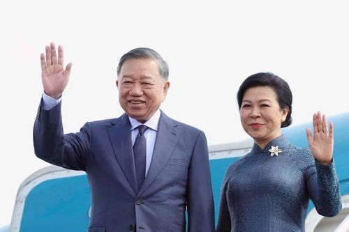 Tổng Bí thư, Chủ tịch nước cùng phu nhân lên đường thăm Nga, Pháp