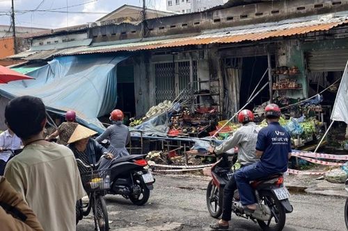 Vụ cháy ki-ốt rau củ ở TPHCM: Người vợ cũng không qua khỏi