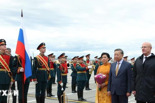 Tổng Bí thư, Chủ tịch nước Tô Lâm đến Moskva, bắt đầu thăm cấp Nhà nước Liên bang Nga