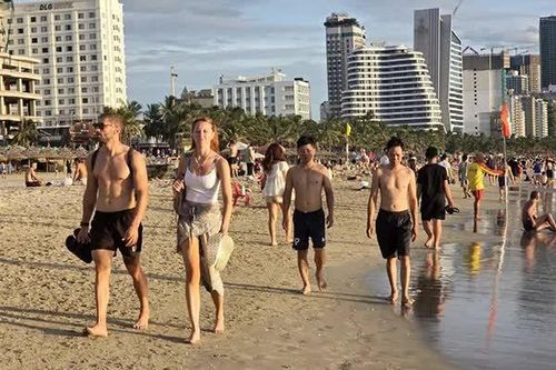 Du lịch Đà Nẵng tiếp tục sôi động dù đã qua cao điểm hè 2026