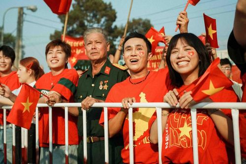 Phim Huỳnh Lập lọt top 3 phim Việt có doanh thu cao nhất 2026