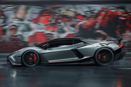 Lịch sử 55 năm Super Veloce: Từ Lamborghini Miura SV đến Lamborghini Revuelto SV