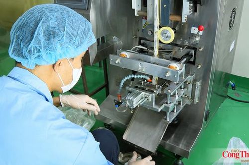 'Vốn mồi' khuyến công tiếp sức doanh nghiệp tăng năng lực sản xuất