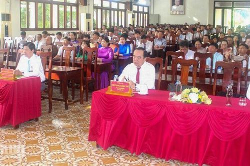 Bồi dưỡng kỹ năng hoạt động cho 221 đại biểu HĐND cấp xã