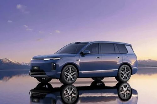 BYD Sealion 08 gây sốc: 12.000 đơn hàng sau 24 giờ, công suất gần 500 mã lực