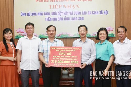 Phường Kỳ Lừa ủng hộ 310 triệu đồng hỗ trợ xóa nhà tạm, nhà dột nát và công tác an sinh xã hội