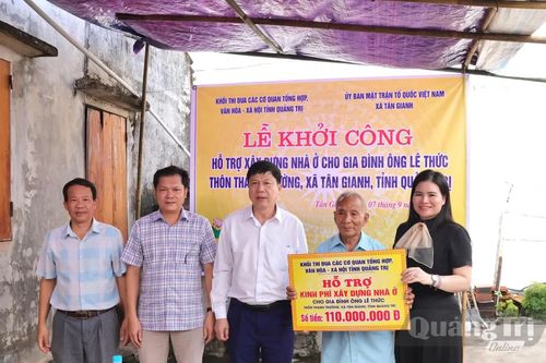 Khởi công xây dựng nhà ở cho hộ gia đình khó khăn tại xã Tân Gianh