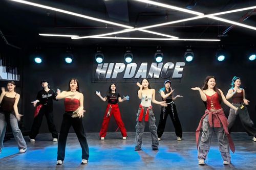 Cá tính trong từng bước nhảy