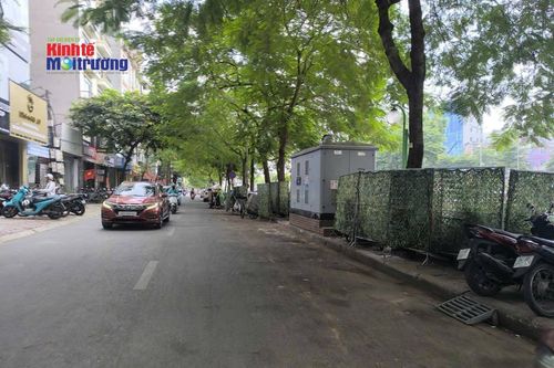 Hà Nội: Cần giải quyết vấn đề môi trường tại điểm trung chuyển rác trên đường Nguyễn Khang