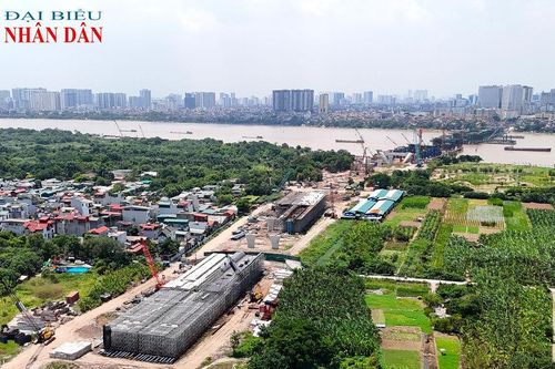 Hà Nội: Cầu Trần Hưng Đạo 16.200 tỷ đồng vượt qua giai đoạn thi công phức tạp nhất dưới lòng sông Hồng