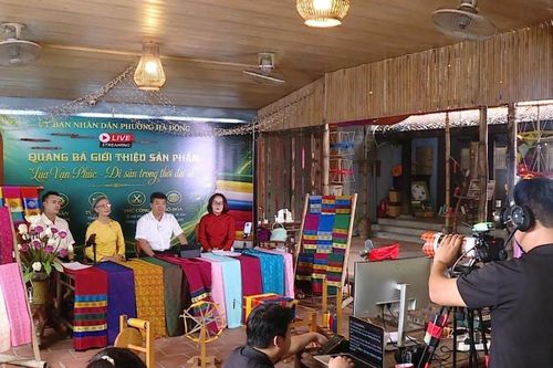 Hà Nội ứng dụng công nghệ, tạo 'làn gió mới' đánh thức tiềm năng di sản