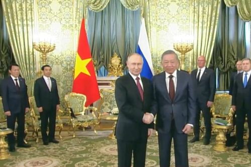 Việt Nam mở rộng không gian hợp tác với Nga và Pháp