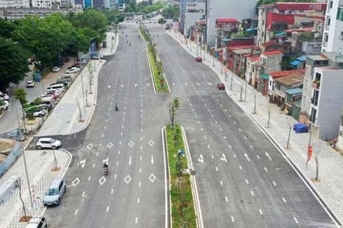 Hà Nội quyết tâm giữ mục tiêu tăng trưởng hai con số