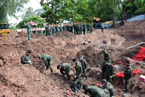 TP.HCM nghiên cứu bảo tồn hố chôn tập thể liệt sĩ tại công viên Lê Thị Riêng