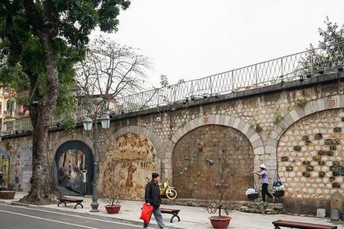 Chính thức bàn giao 127 vòm đường sắt Phùng Hưng cho Hà Nội