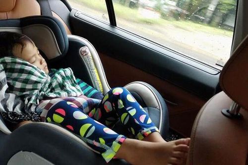 Chỉ định 2 đơn vị thử nghiệm ghế trẻ em trên ô tô