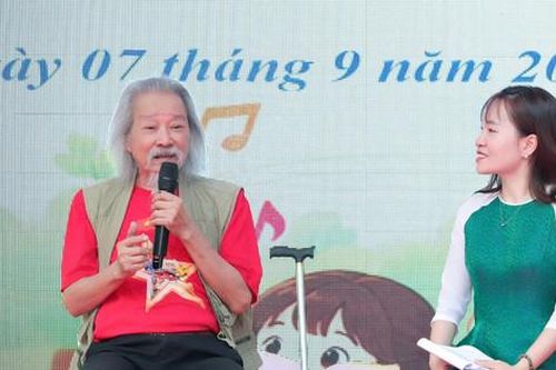 Trường Tiểu học Bùi Quốc Khái và lễ chào cờ đặc biệt