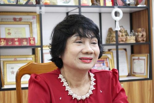 Người gieo những nhịp cầu yêu thương từ ký ức nghèo khó