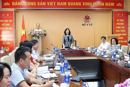 Bộ trưởng Đào Hồng Lan chủ trì họp rà soát, hoàn thiện 5 dự luật lĩnh vực y tế