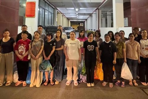 Thủ đoạn 'vẽ bệnh', cưỡng ép bệnh nhân nâng gói dịch vụ tại phòng khám đa khoa Phượng Đỏ