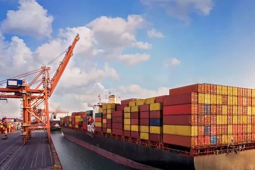 Lần đầu tiên nhập khẩu hàng hóa giảm sau 6 tháng tăng liên tục