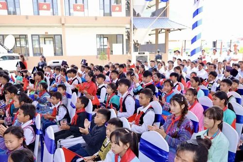 Hơn 14.000 sinh viên sư phạm sẵn sàng về vùng biên dạy học nếu được hỗ trợ điều kiện phù hợp