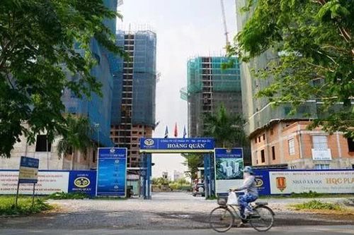 Bị thu giữ loạt nhà đất, Địa ốc Hoàng Quân còn nợ ngân hàng bao nhiêu tiền?