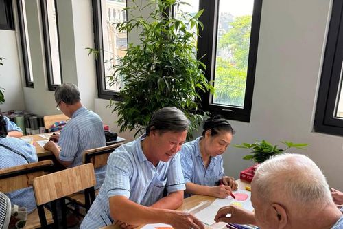 Hợp tác quốc tế trong chăm sóc người cao tuổi