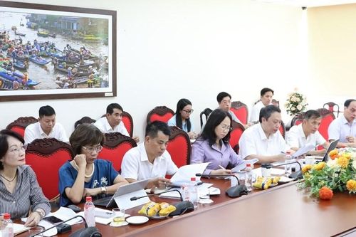 Tạo đột phá thể chế, khơi thông nguồn lực phát triển công nghiệp văn hóa