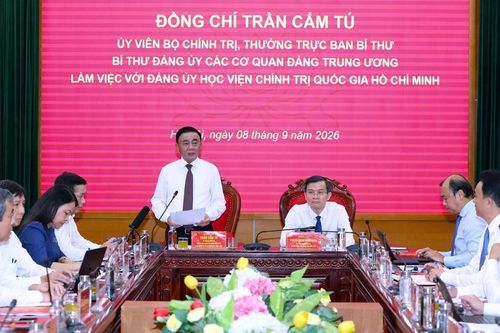 Thường trực Ban Bí thư Trần Cẩm Tú: Tăng cường rèn luyện tính Đảng, văn hóa Đảng và bản lĩnh chính trị cho học viên Trường Đảng