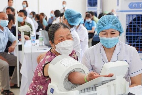 Đề xuất chính sách chăm sóc sức khỏe, dân số