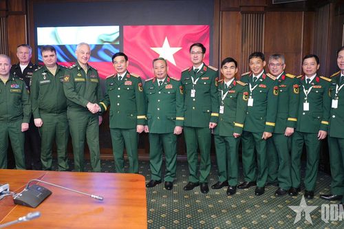 Đại tướng Phan Văn Giang hội kiến Bộ trưởng Bộ Quốc phòng Liên bang Nga