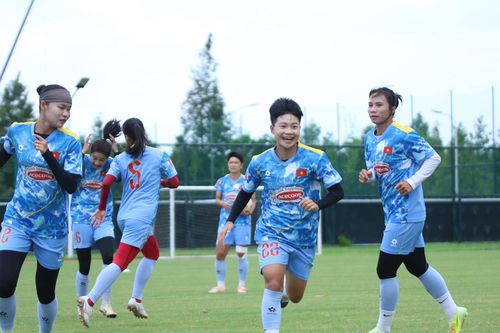 Đội tuyển nữ Việt Nam sẵn sàng chạm trán đội tuyển nữ Trung Quốc