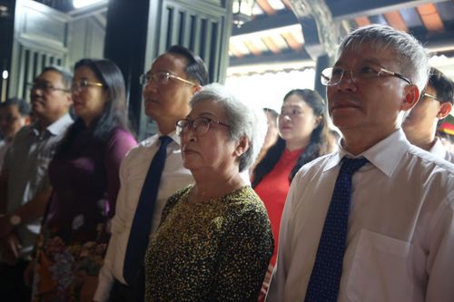 Lãnh đạo TP Đà Nẵng dâng hoa, dâng hương tưởng niệm đồng chí Võ Chí Công