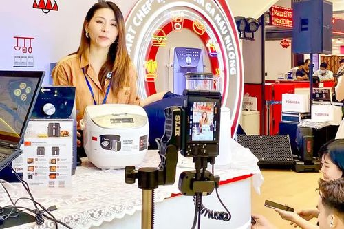 Nguy cơ lệ thuộc nền tảng số xuyên biên giới