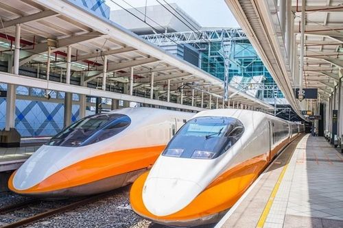 Đề xuất đường sắt tốc độ cao, năng lượng tái tạo vào danh mục công nghiệp hỗ trợ