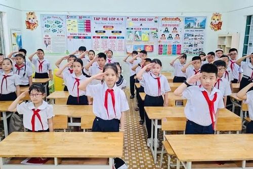 'Siêu trường' tại Khánh Hòa tăng cường ứng dụng AI trong quản lý