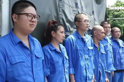 Thủ đoạn lừa đảo tinh vi phía sau những chiếc 'xe ngân hàng' giá rẻ
